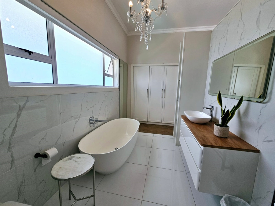 8 Bedroom Property for Sale in Selborne Eastern Cape